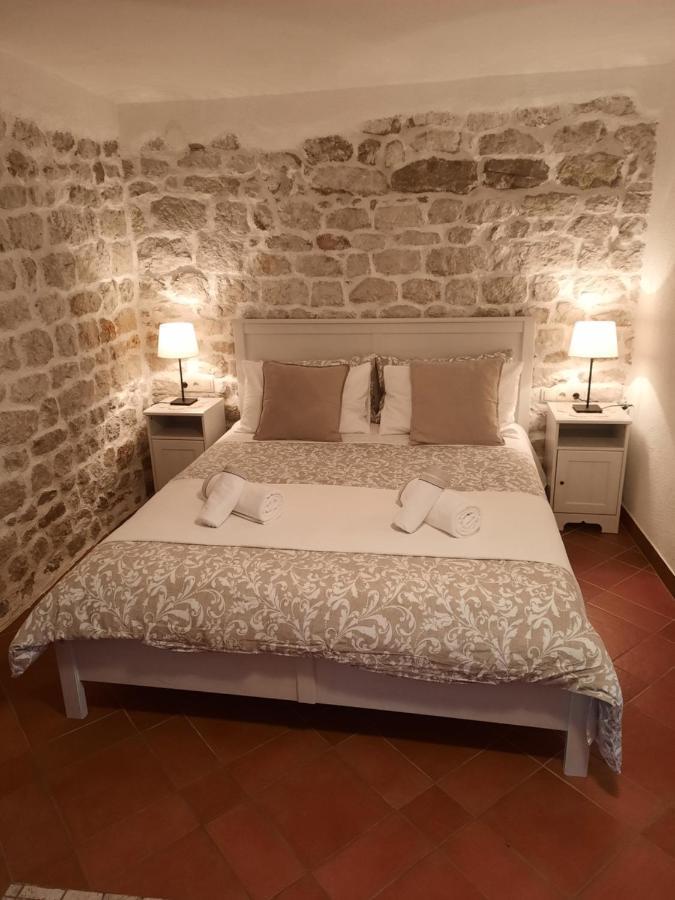 Room Ivana Rab Town Exterior photo
